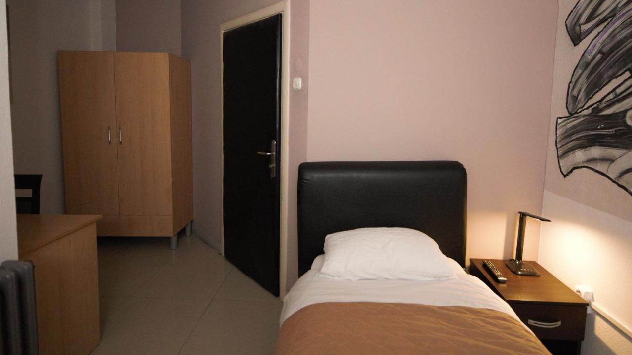 Hotel Ambasador Bitola Exterior photo