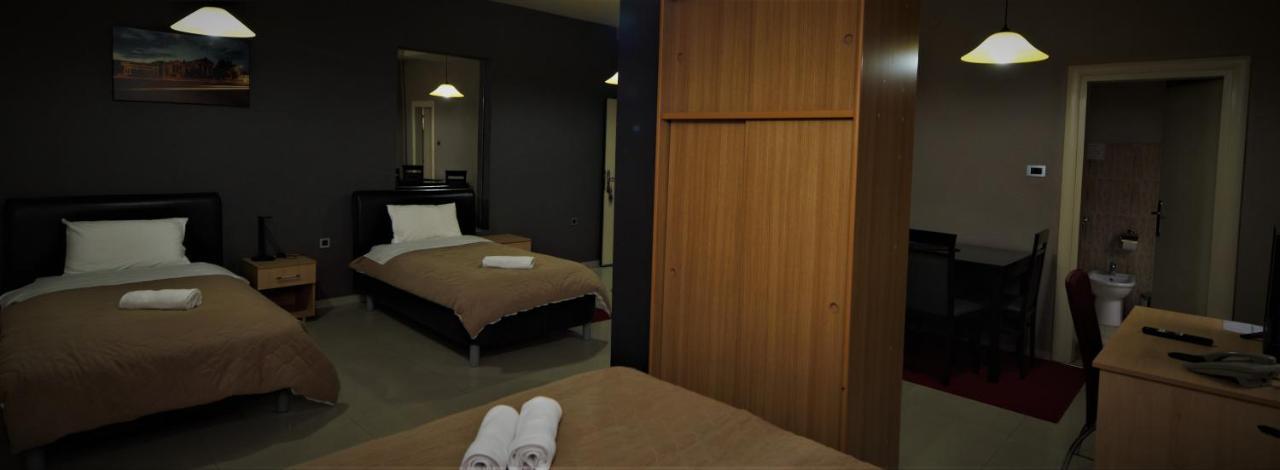 Hotel Ambasador Bitola Exterior photo